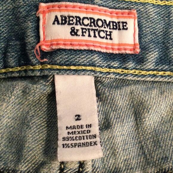 Abercrombie & Fitch Vintage Capri Low Rise Jeans Cuffed Blue Size 2 - Picture 2 of 5